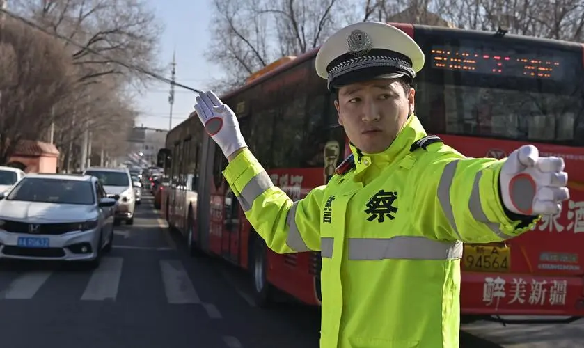 公安机关多举措加强电动自行车管理 对不符合条件的一律不予登记上牌